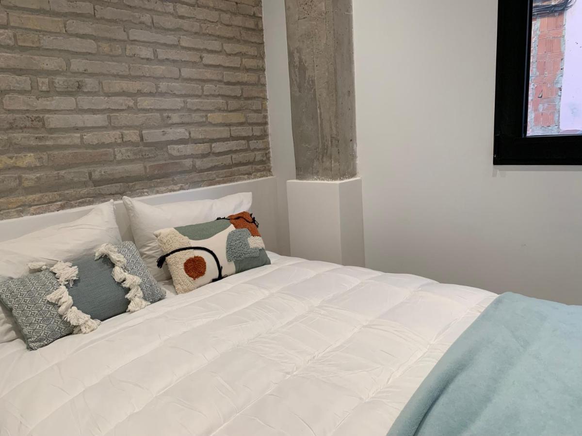 La Reina Beach Rooms Валенсия Экстерьер фото