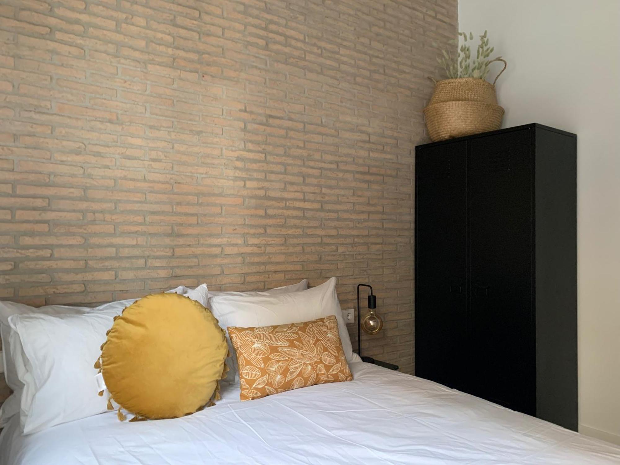 La Reina Beach Rooms Валенсия Экстерьер фото
